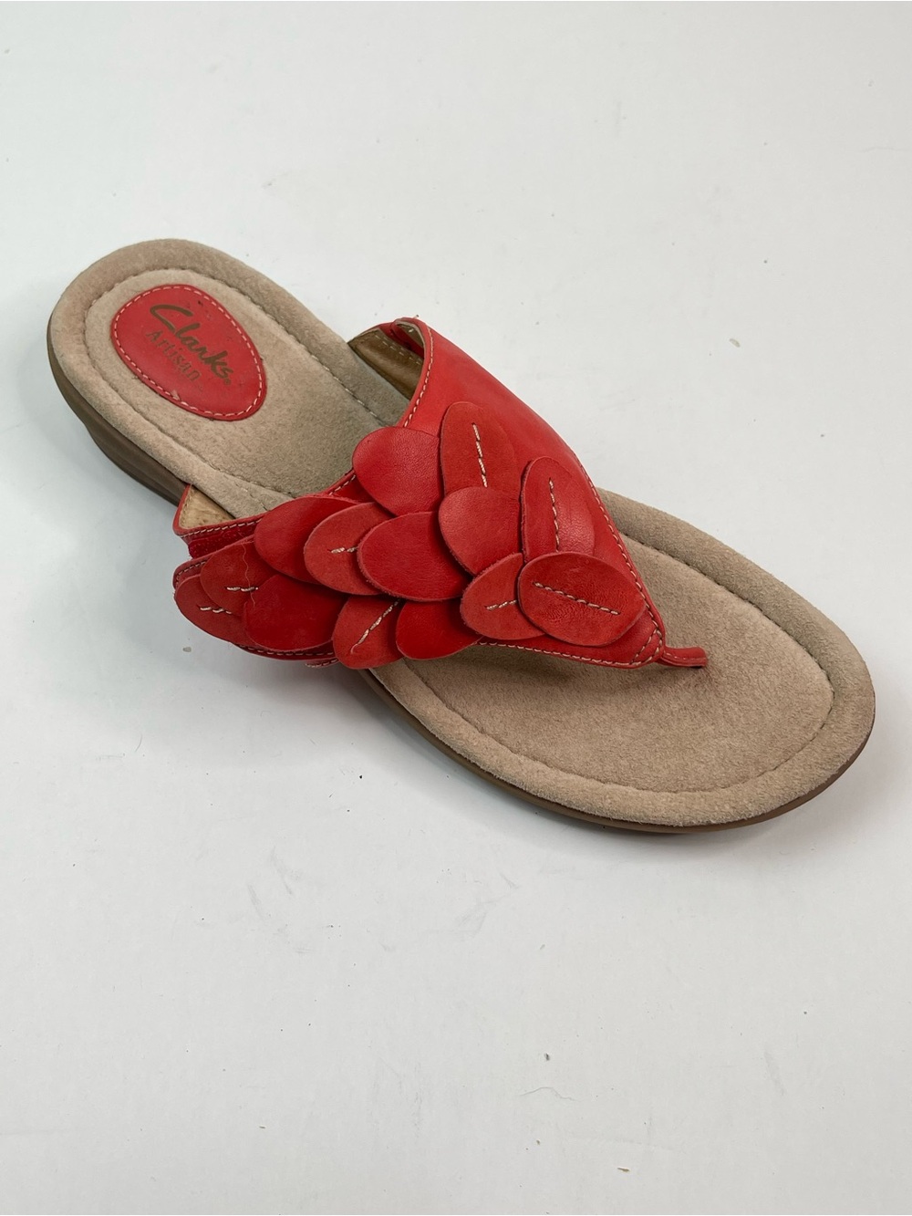 Clarks Brynn Coral Red Leather Floral Thong Sandals Flip Flops Women's SIZE 10 M